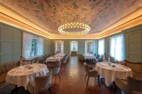 Romantik Hotel & Restaurant Sternen Hotels in Wiedlisbach