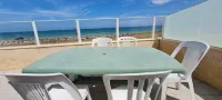 Relais des îles Saint Marcouf Hotels in Saint-Vaast-la-Hougue