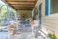 Glamping immerso nel verde Hotel a Piombino