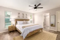 Obispo Modern Oasis with Heated Pool and BBQ