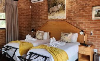 Lichenry Bush Lodge