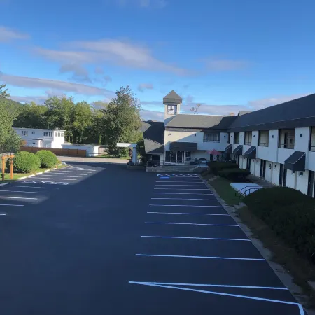 The Black Mountain Inn