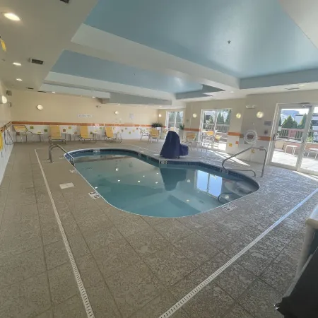 Comfort Inn & Suites Akron South