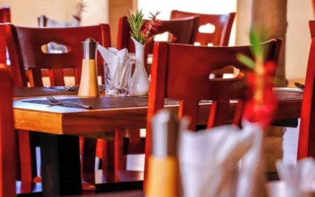 Parkview Safari Hotel and Apartments