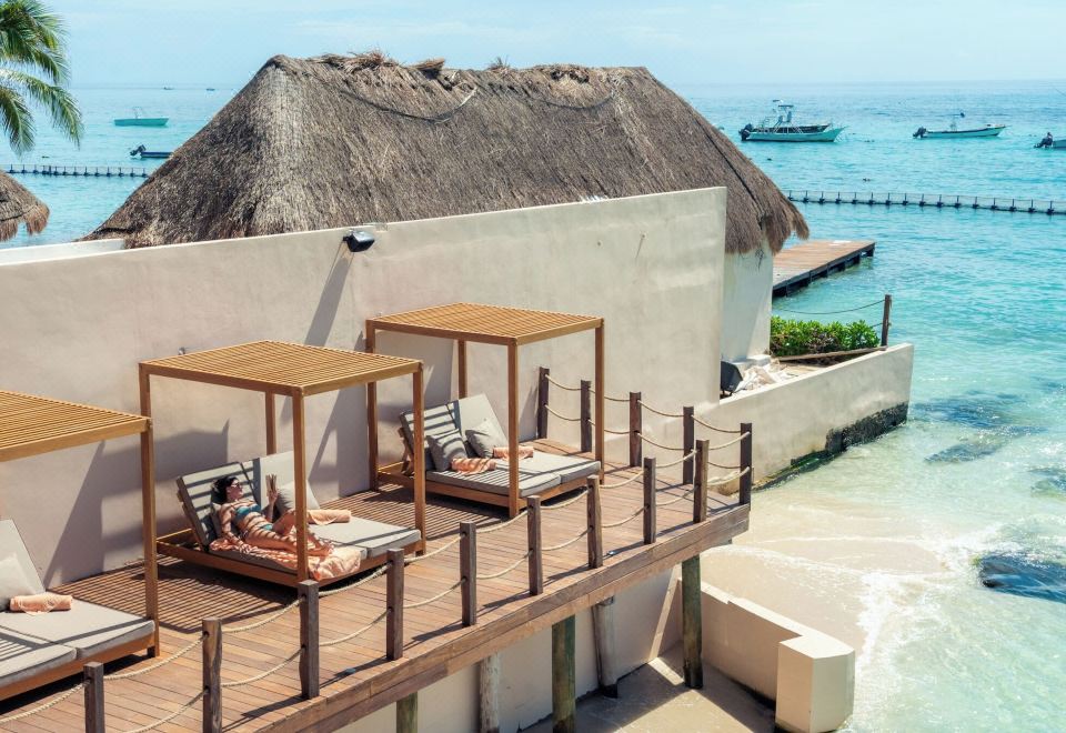 The Reef Coco Beach Resort Over view