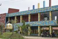 Navagiraga Resorts & Hotel Hotels in Sirkazhi