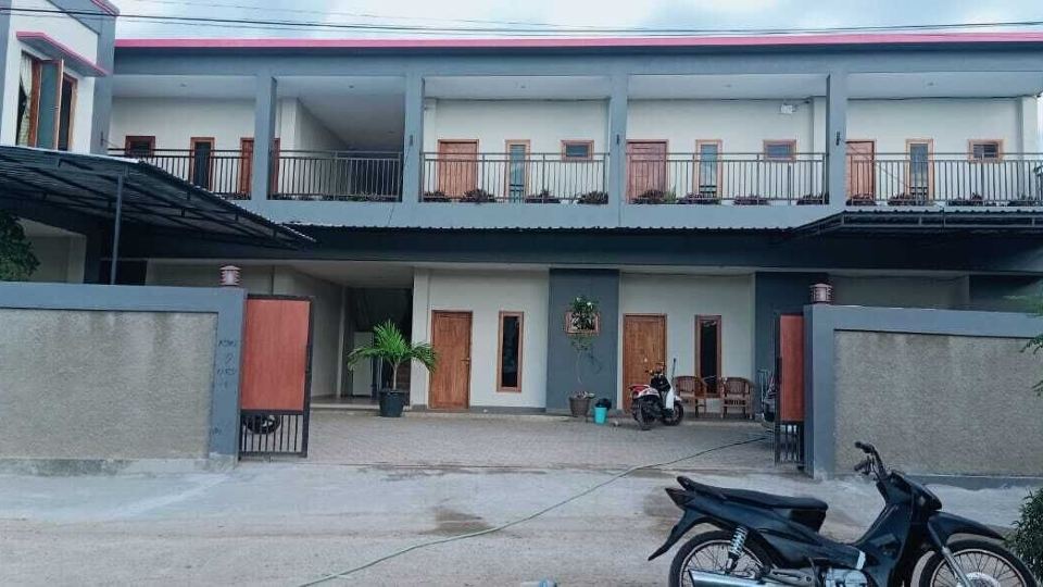 Lembunai Home Stay