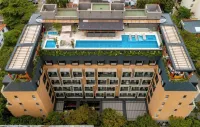 Landmark Hotel Отели рядом с достопримечательностью «Plaza Mayor»