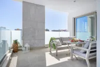 101 Mulberry Court- Spacious with Large Terrace