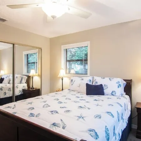 Pure Relaxation: heated pool, beach, cabana & more