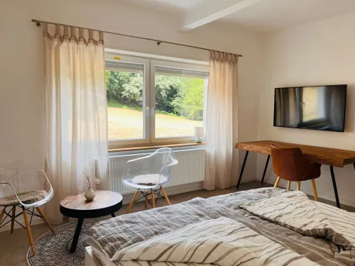 Experience pure nature in our idyllic vacation apartment right on the edge of the forest! Hotels in Jeckenbach
