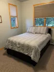Townhouse in beautiful North Helena Valley, below the majestic Sleeping Giant Hotels in Helena Valley Northwest