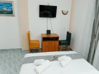 Apartments Dragobratović Hotels in Metković