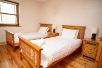 Hotel Doolin Houses