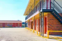 Economy Inn by OYO Lockport Near Houma