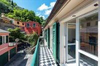 Wonderful House In Portofino with Parking - Happy Rentals Các khách sạn gần Museo del Parco
