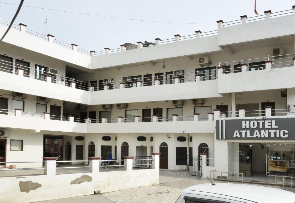 hotel overview picture