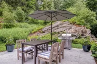 BEST TOWN! PoshPadsCT "TUNNEL" 4-BR HEATED SPA-POOL, Bike, Hiking, NYC 1.5 Hrs