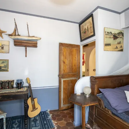 Pinarello: CHARMING HOUSE 400m FROM THE BEACH, SWIMMING POOL AND SPA