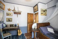 Pinarello: CHARMING HOUSE 400m FROM THE BEACH, SWIMMING POOL AND SPA