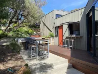 Koonya Beach House, 500m to beach, 15min from the Hot Springs and golf courses