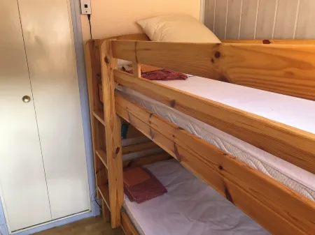 Quiet holiday home, between the beach and the natural park, Отели рядом с достопримечательностью «Camping Paradis Soleil d'Oc»