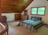 Charming 3 bed Pocono Mountain Getaway