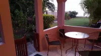 Birdie's Nest condo #2 with ocean view