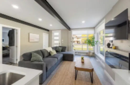 Beautiful home in peaceful and tranquil location