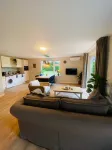 Morning Glory: Huisje Forest. Stijlvolle en Luxe Accommodatie Hotels in Apeldoorn