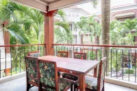 Tropical Garden Apt w/ Private Beach Access & Pool