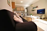 OPEN SKY VALLEY & CAR (PET ALLOWED)