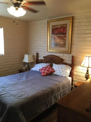 Casita West - 2 bed, 1 bath