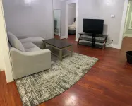 Charming 3-bedroom house with WiFi and AC in lovely Modesto