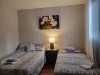 ARCA  Cozy Cabin-Innisfil Beach Hotels in Cookstown
