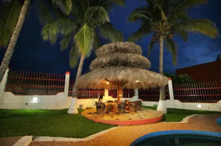 X4 Beautiful apartment in Punta Zicatela. Отели рядом с достопримечательностью «Сикатела»