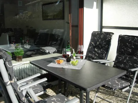 Modern, comfortable apartment close to the center, first time use in March 2015 Отели в г. Дитмаршен