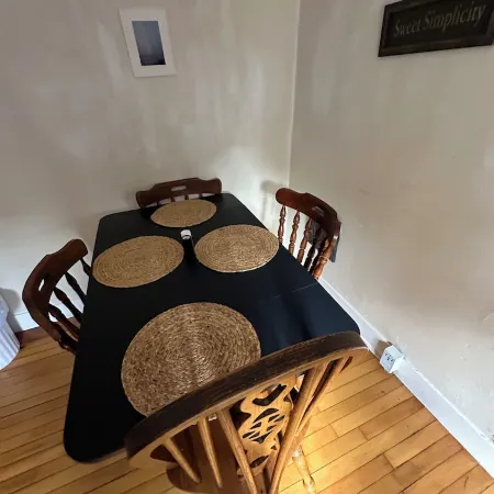 Captain's House 2Br Guest Suite. Discover the Authenticity & Best Value in Bath!