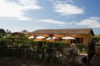 villa 1 with garden in the green a few meters from the beach Hotels in Sabaudia