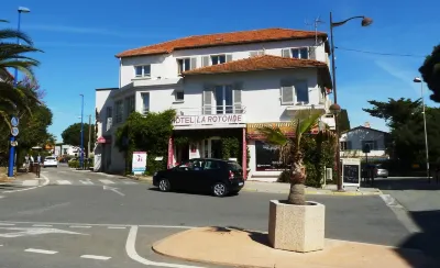Modern And Well Equipped Apartment With Shared Pool And Beautiful Views
