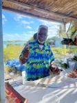 Fair Winds: Tropical Beach House, Stunning Ocean Views, Steps to the Beach!