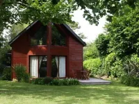 Charming wooden house Hôtels à : Rédéné