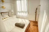 Apartment for 8 people with free Wifi, air conditioning - SPECIAL OFFER. Hotels in South Poniente