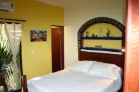 Beautiful 2 Bd Poolside Homes - Near Pickleball and Beach Отели рядом с достопримечательностью «Парк Ла Лагуна»
