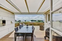Family-friendly holiday home with a panoramic view of the Aabenraa Fjord Hotels in Aabenraa