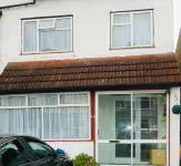 Clean & Cosy 3 Bed House with Free Pvt Parking Hotels near East Croydon Railway Station