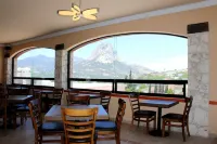 Hotel Villa Bernal Hôtels à : Ezequiel Montes