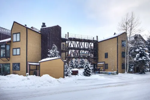 An303 Anaconda 3 Bedroom Condo - 4-Star