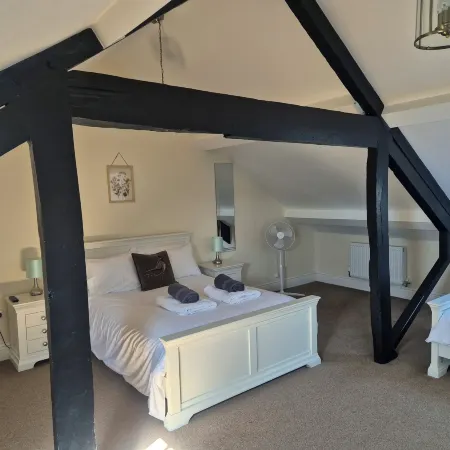 12 Eagle Parade Hotels in Buxton