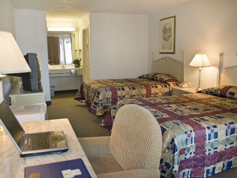 Bestway Inn - Madison